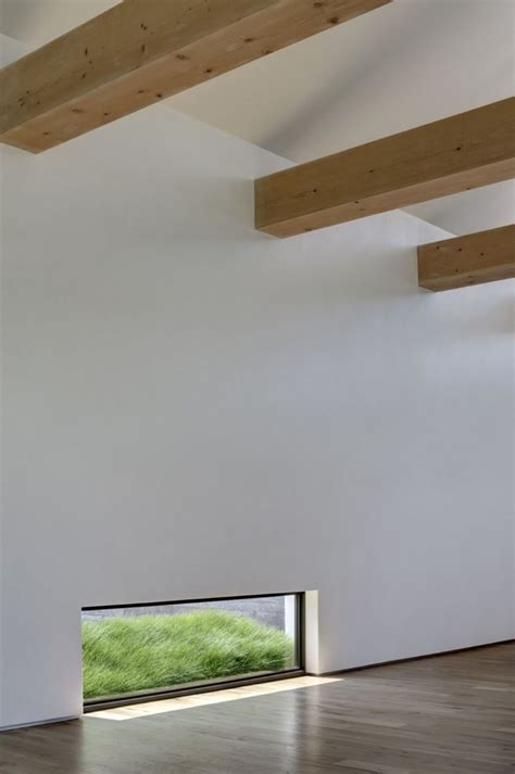 Building Windows Interior 的图像结果