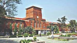 DU reopens central library for research scholars, faculty members