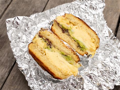 Day Moon - Review - Sunset - San Francisco - The Infatuation