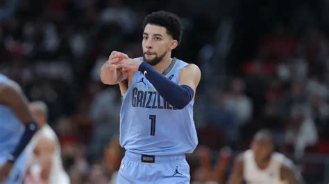 Like father, like son: Scotty Pippen Jr. sets career high in Chicago ...