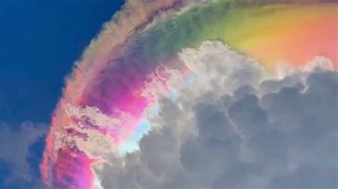 Stunning 'rainbow clouds' spotted over Indonesia: Scientists explain ...