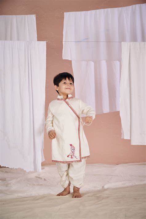 Traditional Krishna Dhoti for Boys: Explore Divine Style at Vived Kids ...