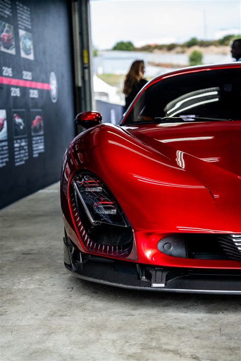 "The Most Beautiful Car in the World" Makes U.S. Debut. Meet the Alfa Romeo 33 Stradale ...