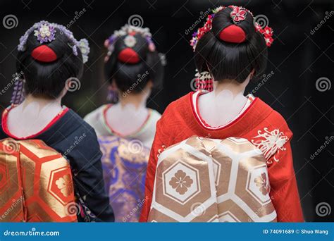 Geisha girls in Japan editorial stock image. Image of culture - 74091689