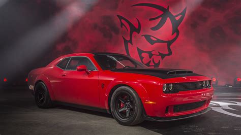 Drag makinesi: 2018 Dodge Challenger SRT Demon