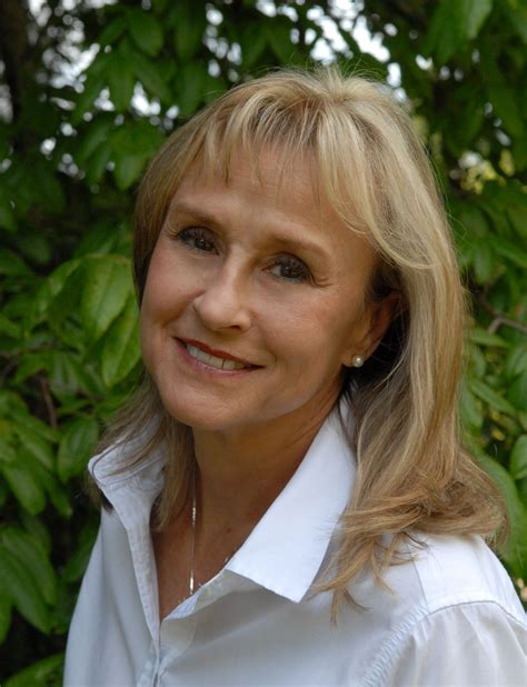 Kay Jenkins's Instagram, Twitter & Facebook on IDCrawl