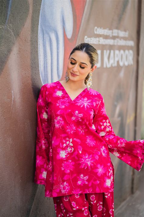 Rani Floral Farshi Cotton Set – DIMPLE DESIGN STUDIO