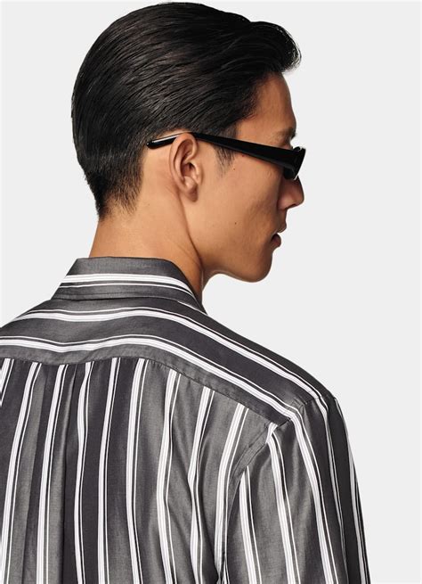 Black Striped Lyocell Short Sleeve Shirt in Lyocell | SUITSUPPLY