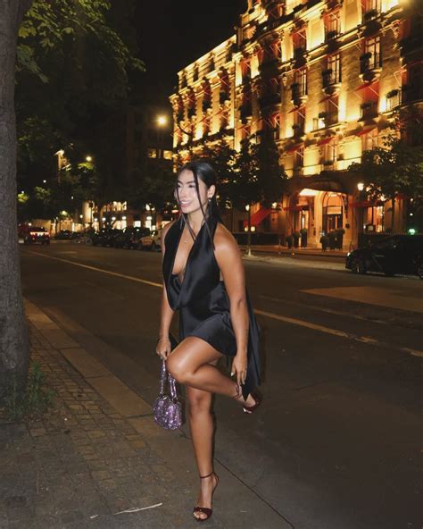 Daniela Antury Nudes