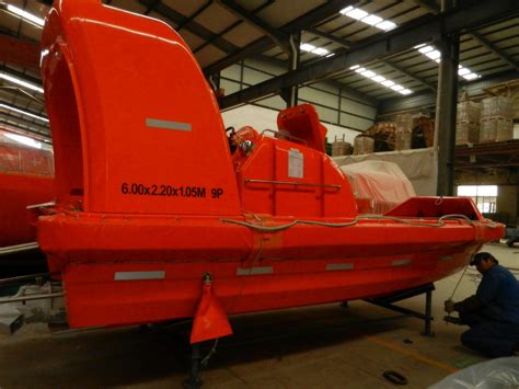 ABS Certificate 15 Person Fast Rescue Craft Boat with Davit 33kn - 15 ...