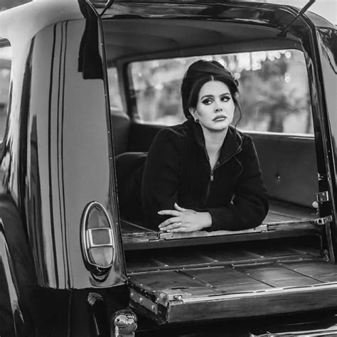 Arti dan Makna Lagu Margaret Lana Del Rey, Vibes Melankolis Ungkap Pertemuan hingga Red Flag ...