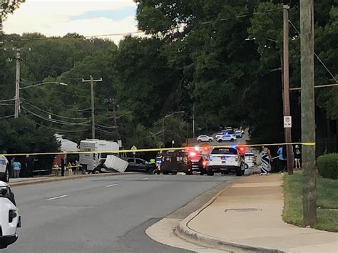 Two Dead In Southeast Charlotte Crash, Victims Identified - WCCB Charlotte