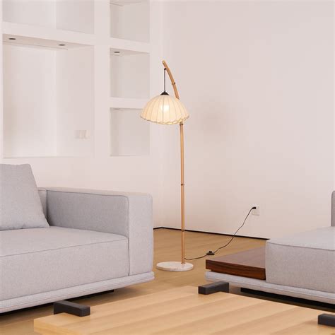 Sanna Floor Lamp – Vakkerlight