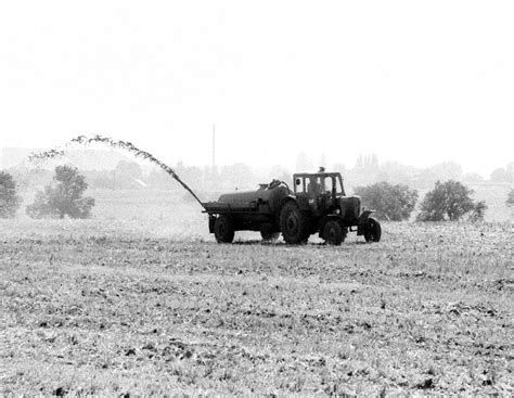 DDR Schulungsfilm von 1973: Gülleverwertung in der Landwirtschaft ...