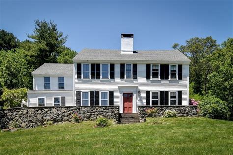 79 Nobscot Rd, Sudbury, MA 01776 | Homes.com