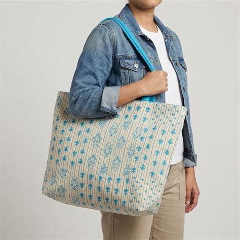 Shoulder Bags - Buy Shoulder Bags Online at Best Prices In India ...