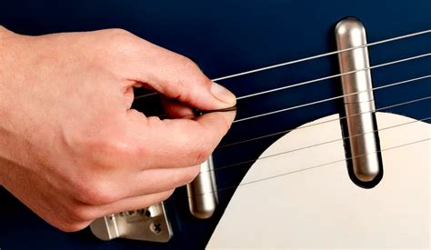 Clapton Guitar Lessons 的图像结果