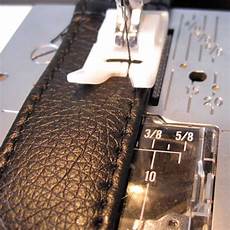 machine a coudre 64238 emmaline bags patterns make your own vinyl leather look handbag straps a tutorial bag machine a coudre 64238 emmaline bags patterns make your own vinyl leather look handbag straps a tutorial bag