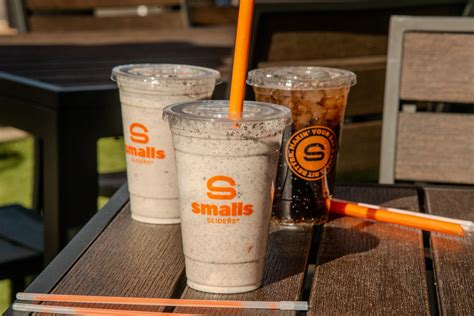 Drew Brees-backed cheeseburger concept Smalls Sliders coming to St. Pete