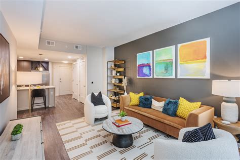 Gallery | Charlotte NC Luxury Apartments for Rent | The Reed