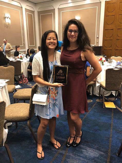 Laura Lewis '19 Wins Top Awards at MIT Summer Program | Post Details