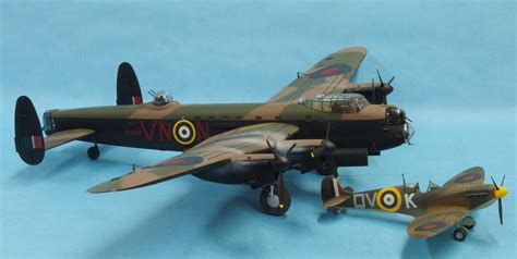 Boeing B-17F Memphis Belle -- Plastic Model Airplane Kit -- 1/48 Scale ...