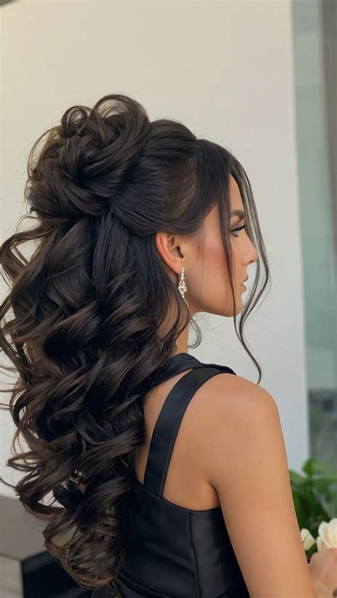 18 Gorgeous Half Up Half Down Wedding Hairstyles for Every Bride