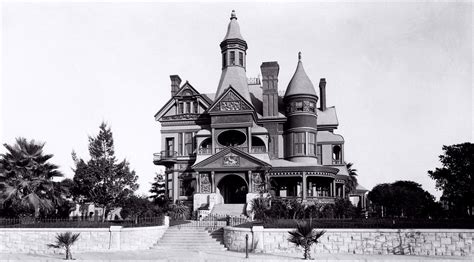 How LA’s lost Bunker Hill neighborhood comes alive in a new book ...