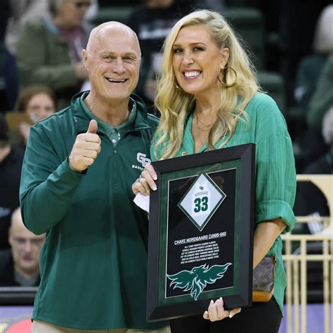 Green Bay Women's Basketball | 𝗜𝗖𝗬𝗠𝗜: No. 33 was retired yesterday ...