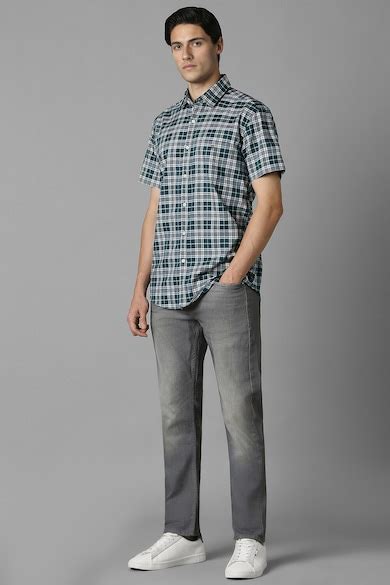 Buy Men Green Slim Fit Check Half Sleeves Casual Shirt Online ...