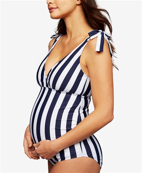 The 9 Best Maternity Swimsuits For Expecting Moms
