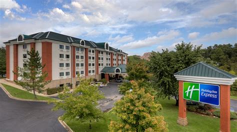 HOLIDAY INN EXPRESS BRANSON-GREEN MTN. DRIVE BY IHG - Hotel Reviews ...