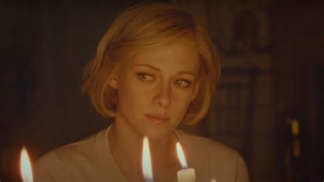 Hogy mennyibe került és mennyi ideig készült Kristen Stewart parókája a ...