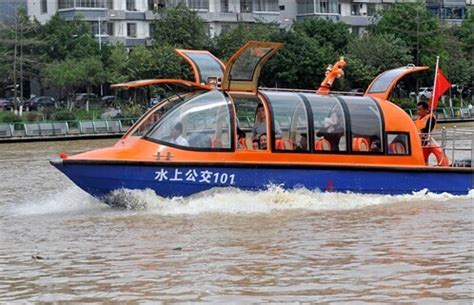 当代广西网 -- 柳州：水上飞机助力观光旅游