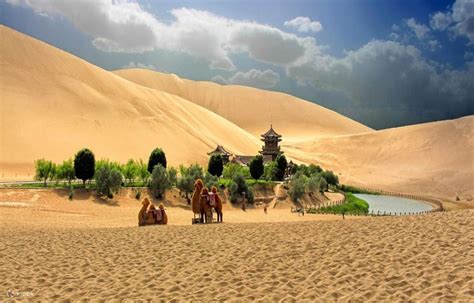 Discovering Dunhuang | Immersive Day Tour of Mogao Grottoes + Mingsha ...