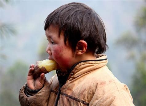 超可爱的外国萝莉图片小孩2017 微笑对待单纯的自己_微信图片_微茶网