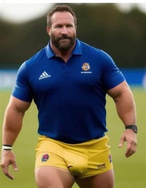 Pin on Beardsr | Chubby men, Men in tight pants, Bearded men hot