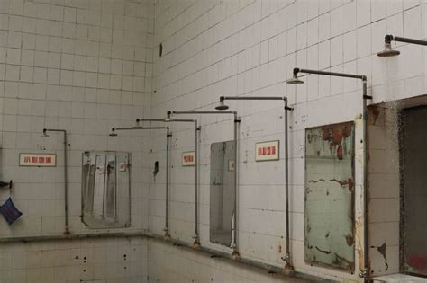 北京最后的老澡堂 这里大家都平等_旅游频道_凤凰网