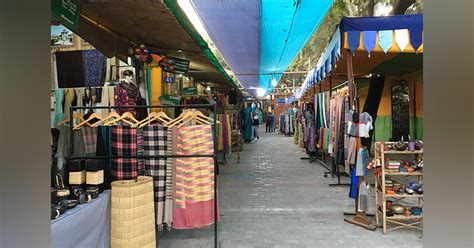 Dastkar Winter Mela: On A Budget Of INR 500 {Per Stall} | LBB