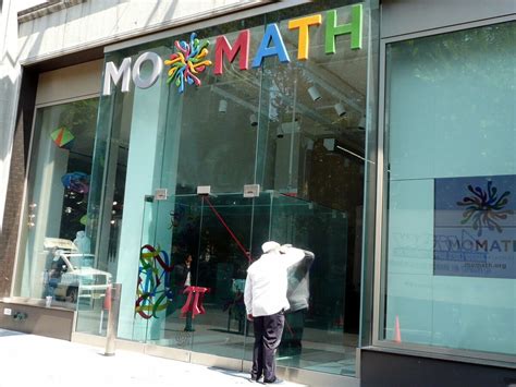 Музей математики MoMath: где находится и что посмотреть рядом