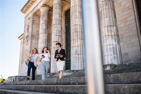 Law Schools That Don't Require the LSAT: Exploring Your Options | Leland