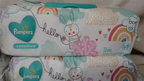 Lot Detail - PAMPERS SENSITIVE WIPES 4 72CT PACKS