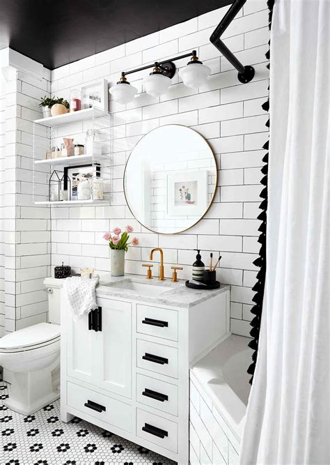 12 Vanity Lighting Ideas for a Beautifully Lit Bathroom