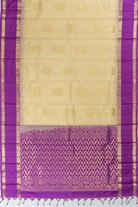 Taranga Kanchi Silk Butta Cream Saree | Kankatala