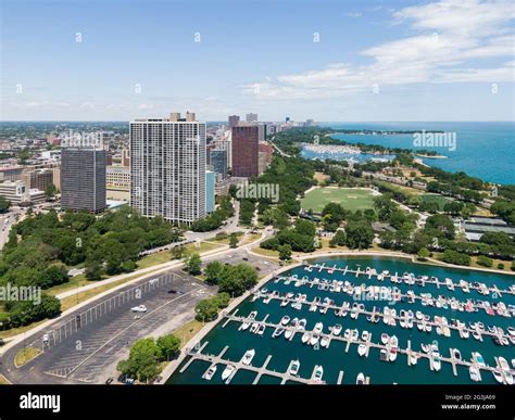 Diversey harbor hi-res stock photography and images - Alamy