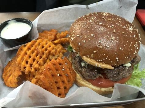 BARLEY AND BURGER, Rocky Mount - Menu, Prices & Restaurant Reviews ...