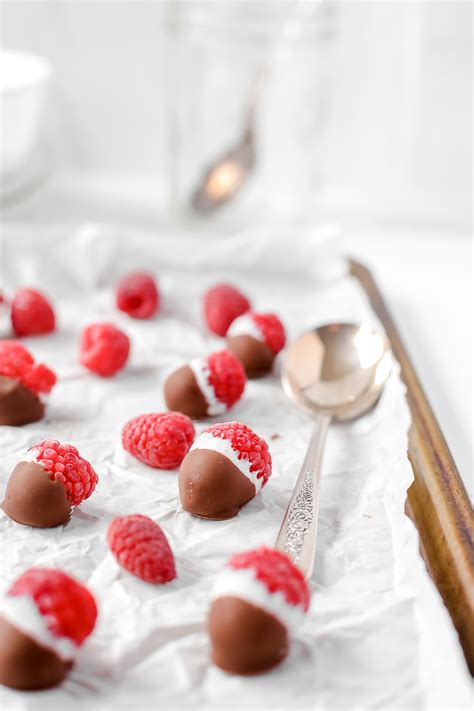 Chocolate Dipped Raspberries (healthy dessert recipe) - Braes Bites