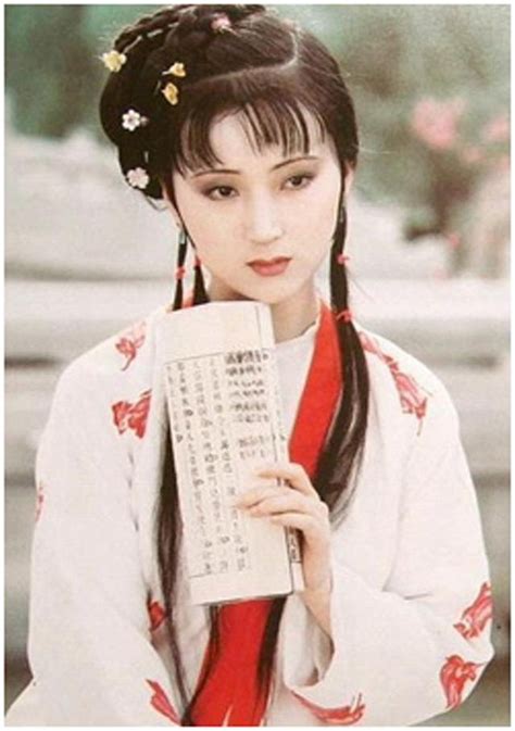 【画像・写真】小泉今日子が「伝説のアイドル」になれた理由、松田聖子や中森明菜とも共通する“魅力” | 週刊女性PRIME