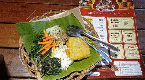 GUDEG PINCUK MALIOBORO, Yogyakarta - Restaurant Reviews, Phone Number ...