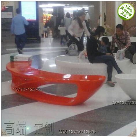 实物深圳购物公园实体玻璃钢沙发 tel13005498670经典创意时尚家具